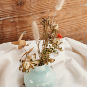 Porzellan Vase mit Trockenblumen M